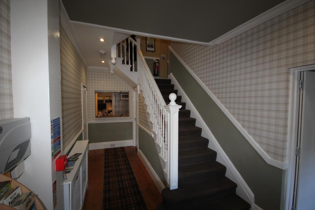 Hotel The Sunningdale Bamburgh Habitación foto